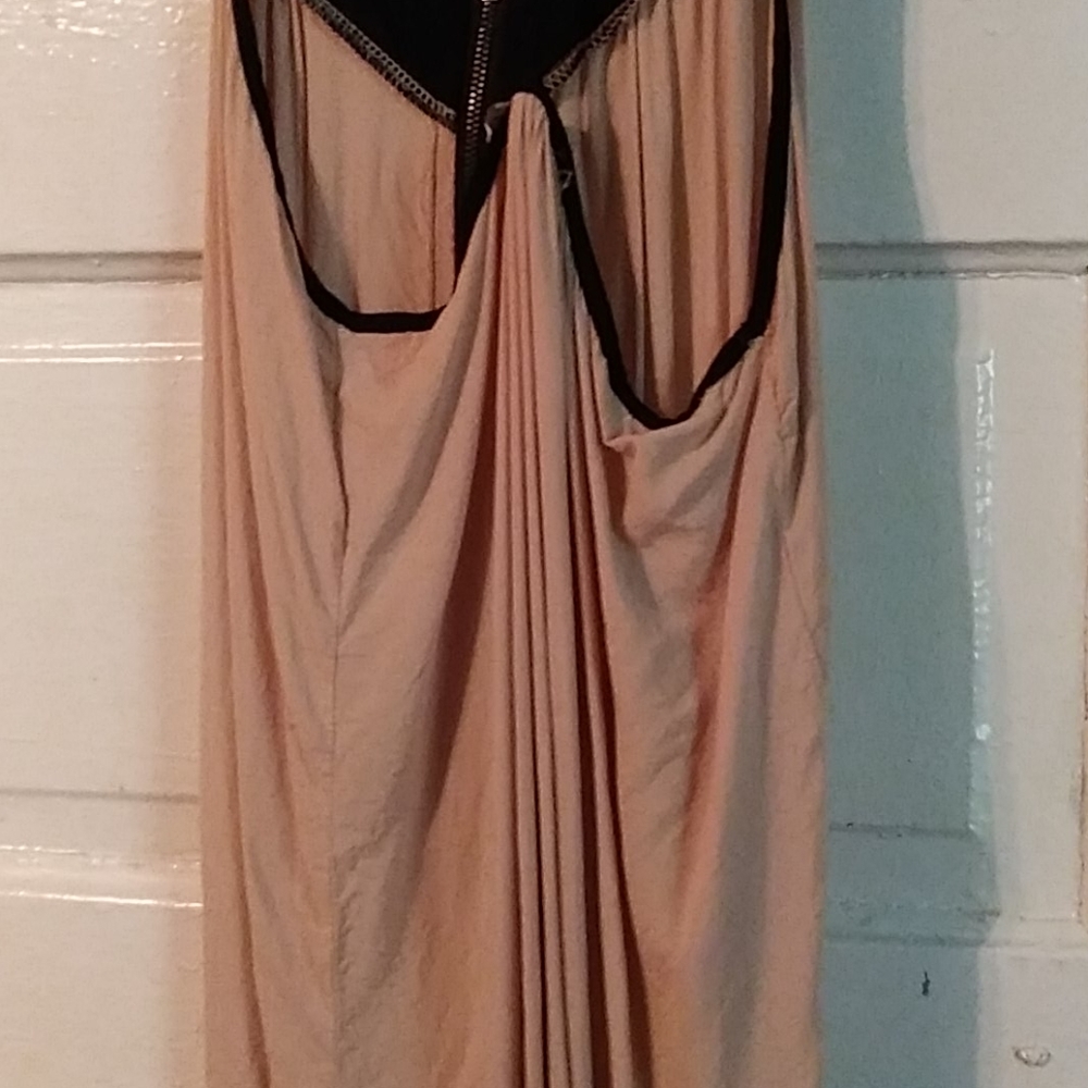 Top - Picture 2 of 4